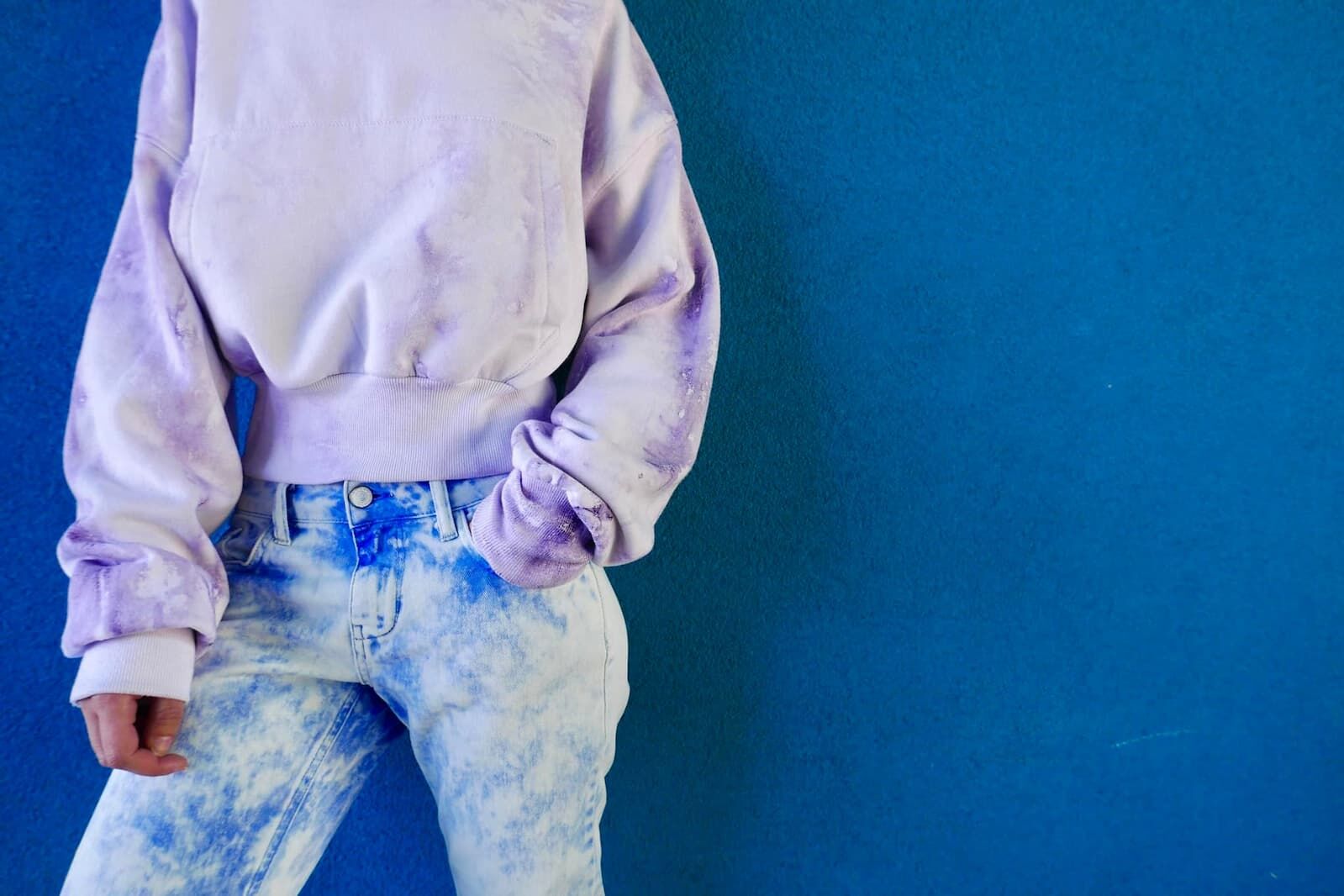 Barwniki z recyklingu tkanin Officina+39