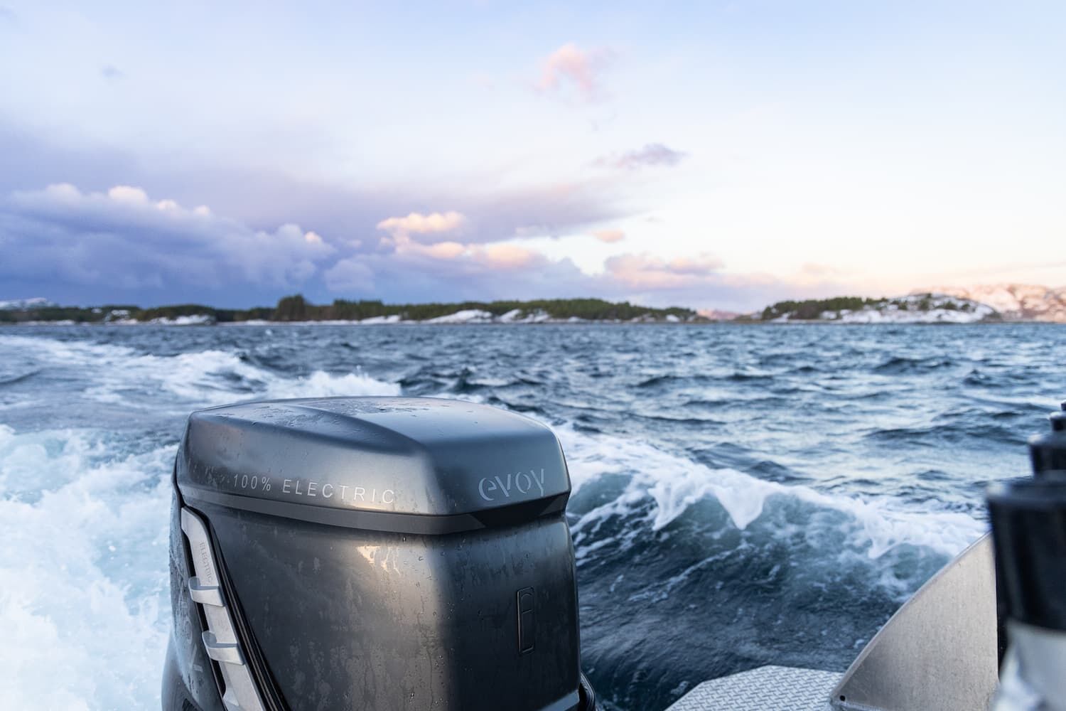 Elektromobilność na wodzie Evoy