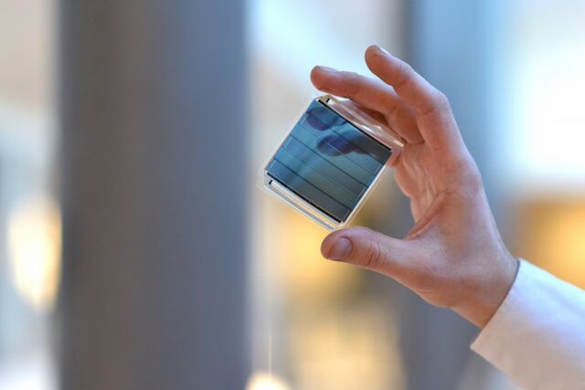 Organiczne ogniwa fotowoltaiczne Epishine