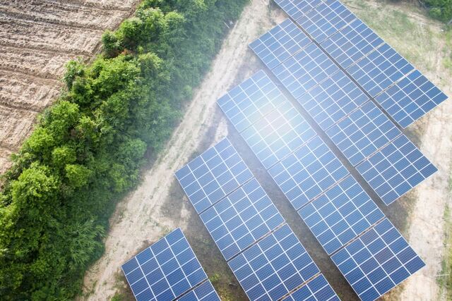 Wydajne, tanie i elastyczne ogniwa solarne NexWafe