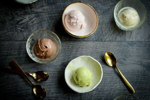 Wegańskie, bezmleczne lody z kalafiora EatKinda, Unsplash Michelle Tsang
